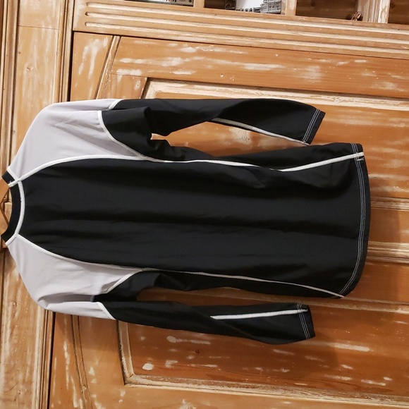 Krav Maga Worldwide Grappling Rashguard Size Large Moisture Wicking Tech - Picture 4 of 4